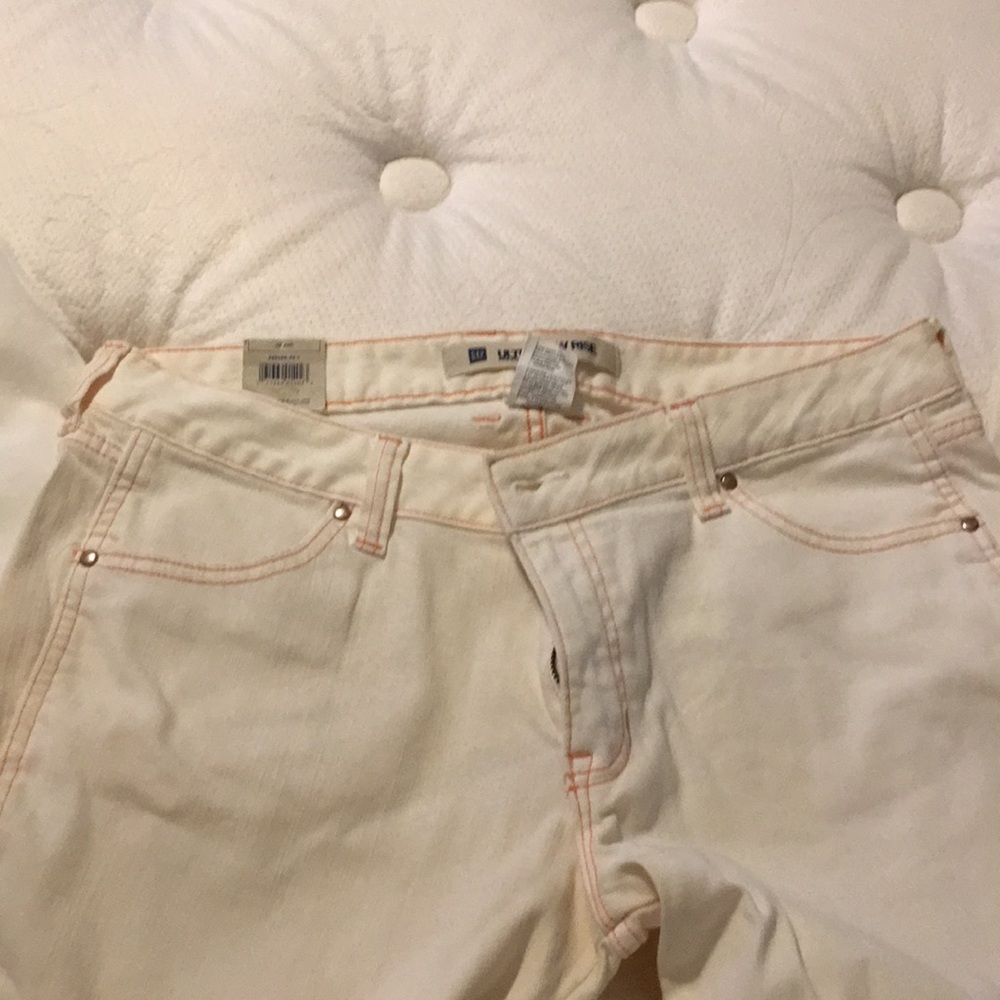 Brand new gap jeans. Ultra low-rise